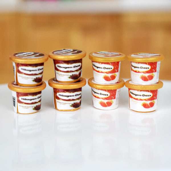 Dollhouse Miniature Haagen-Dazs Ice Cream 1/6 scale (4pcs)