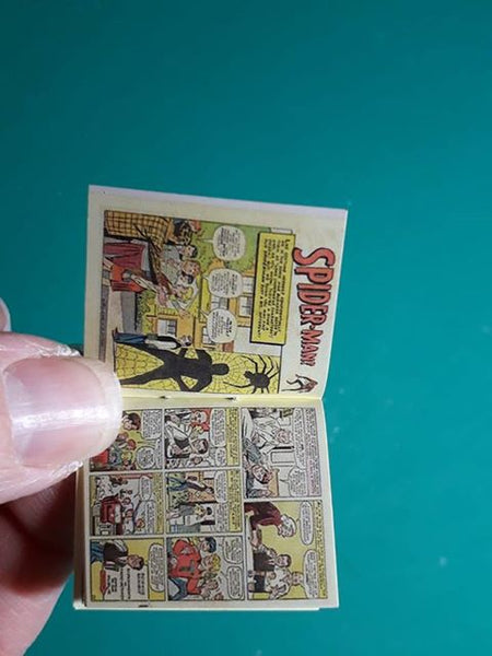 Miniature Comic book Spiderman 1/12 scale