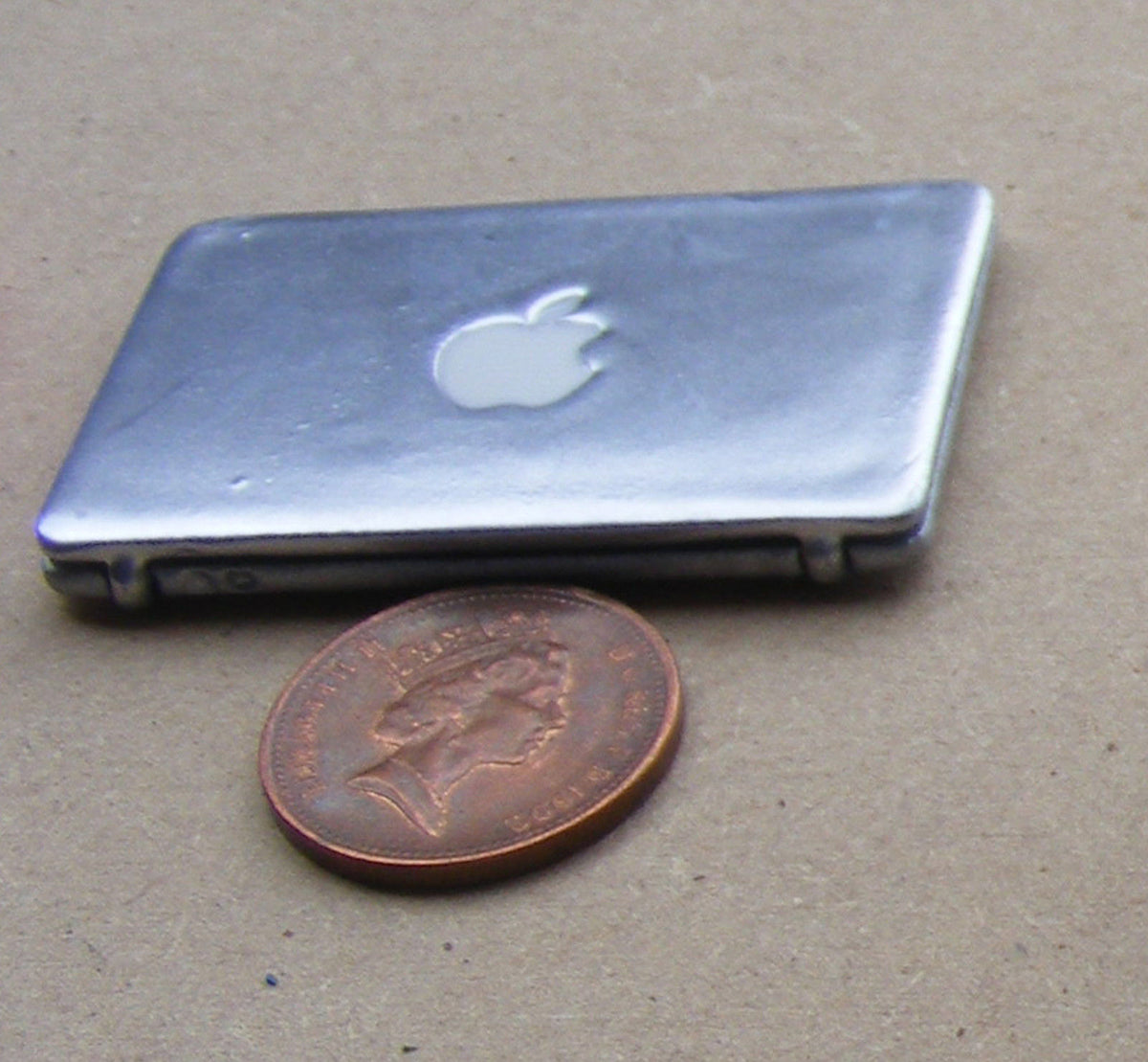 Notebook (McBook Pro) TOY miniature Scale 1:12 for Dollhouse miniature