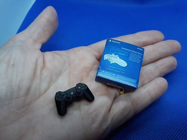 Miniature PS 4 wireless controler