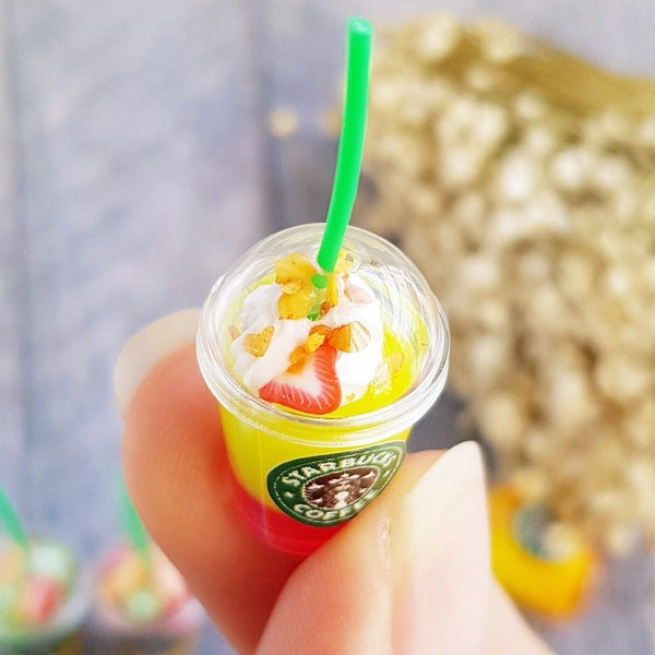 1/6 Dollhouse Miniature Starbucks Ice Juice Cups
