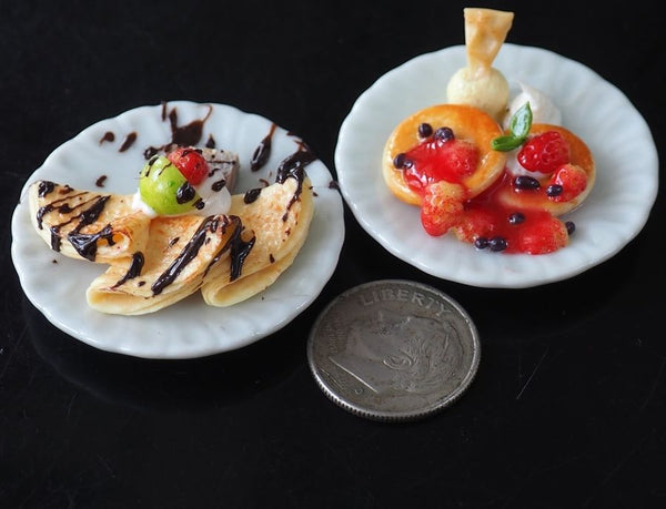 1/12 scale Dollhouse Miniature Crepes and Pancakes