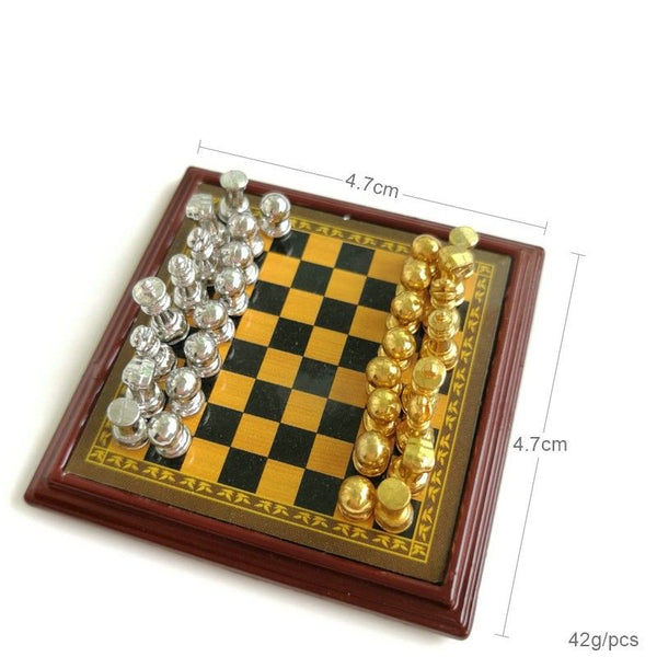 1:12 dollhouse miniature gold silver chess