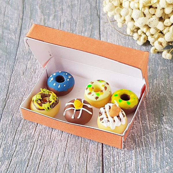 1:10 scale dollhouse miniature donuts box