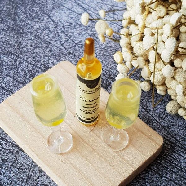 1:12 scale Dollhouse Miniature Wine Bottle and Two Glasses