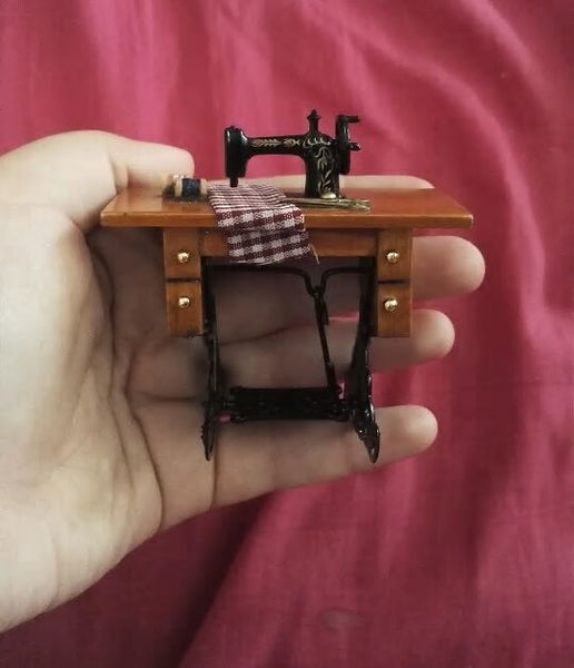 Miniature Wooden Dollhouse Vintage Sewing Machine