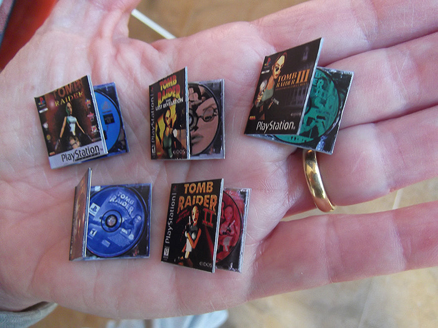 Miniature Tomb Raider Video Games (5 pieces)