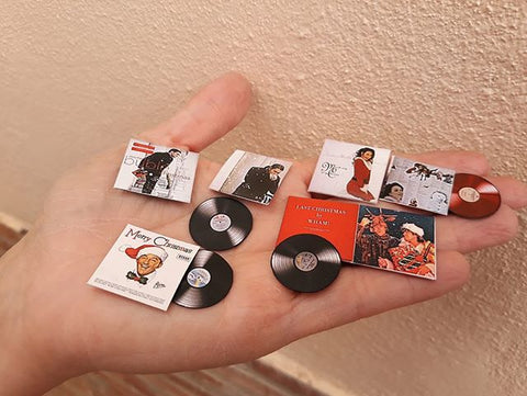 5 Vintage Mini Plastic Records 34mm Vinyl LP Miniatures 